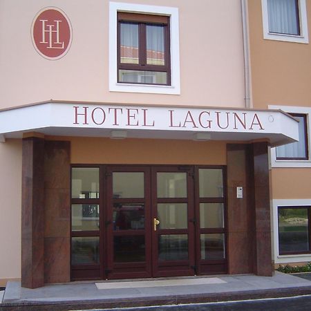 Hotel Laguna Привлака Экстерьер фото