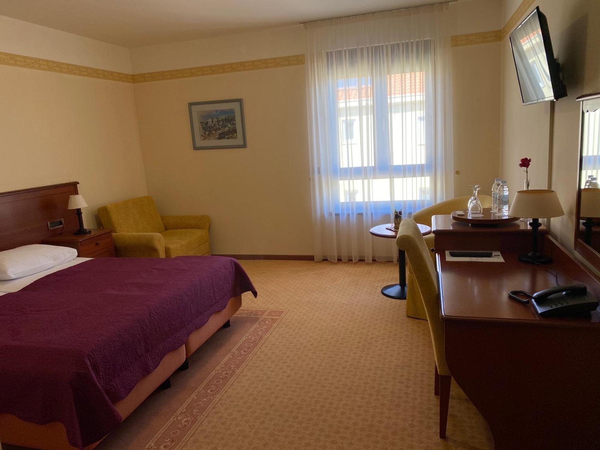 Hotel Laguna Привлака Номер фото